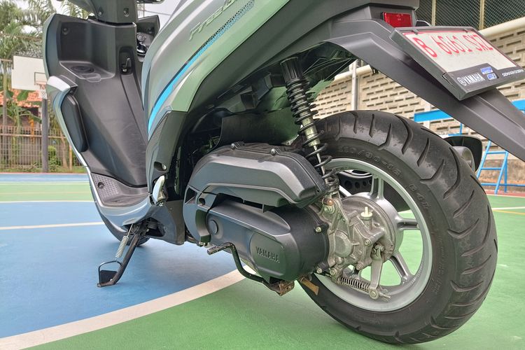 Suzuki Burgman Street 125EX, Skutik 125 cc, Perbandingan motor, Yamaha FreeGo 125, Rasa Berkendara Yamaha FreeGo 125 Vs Suzuki Burgman Street 125EX