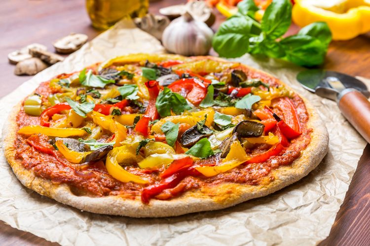 promo makanan, diskon makanan, promo HokBen, promo Hari Ayah 2025, promo makanan 15 Juni, 6 Promo Makanan dan Minuman saat Hari Ayah 2025, Cek Diskon yang Berlaku, Point Coffee, Domino’s Pizza, Wingstop, Krispy Kreme 