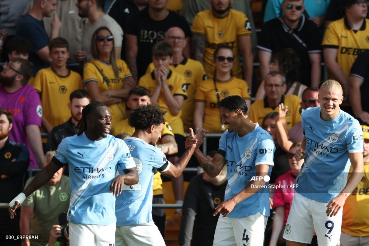 Manchester City, Napoli, liga champions, antonio conte, Kevin De Bruyne, pelatih napoli, man city vs napoli, link live streaming man city vs napoli, Link Live Streaming Man City vs Napoli di Matchday ke-1 Liga Champions
