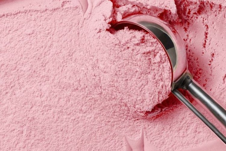es krim, ice cream, gelato lebih mahal, perbedaan gelato dan es krim, gelato adalah, gelato dan es krim, Bahan gelato, bahan es krim, Apa Perbedaan Gelato dan Es Krim? Cek Faktanya Sebelum Membeli, Apa saja bahan yang digunakan?, Bagaimana proses pembuatannya?, Suhu penyimpanan, Mengapa harga gelato lebih mahal?