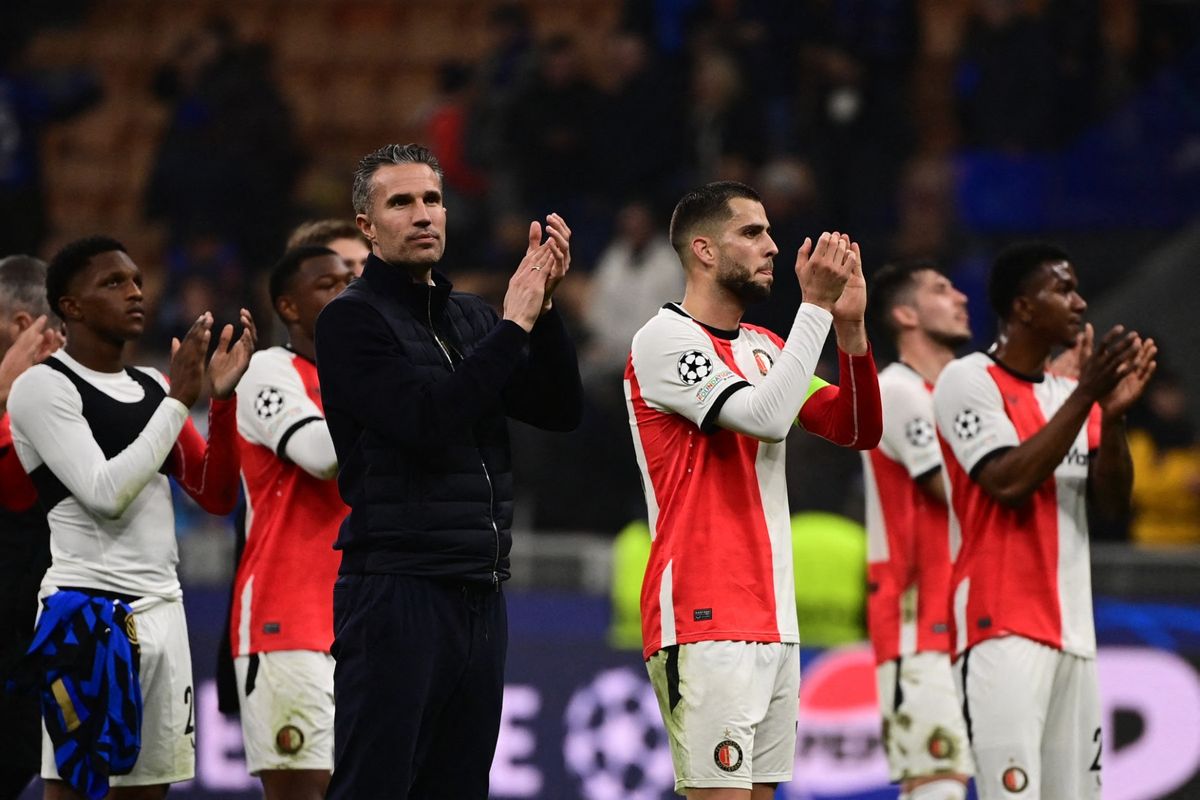 Liga Belanda, Eredivisie, Punya 5 Pemain Muslim, Van Persie Sesuaikan Jadwal Feyenoord di Bulan Ramadhan