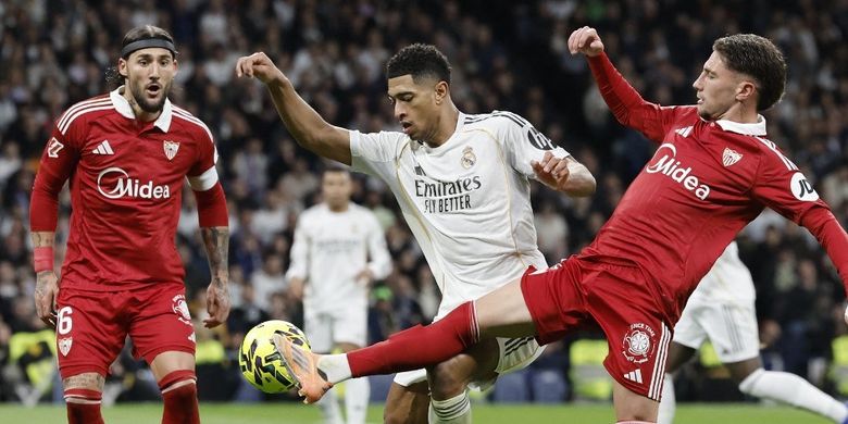 Liga Spanyol, Real Madrid, Sevilla, Real Madrid vs Sevilla, Cristiano Ronaldo, Jude Bellingham, Kylian Mbappe, Liga Spanyol 2025-2026, LaLiga, Mbappe Menyamai Rekor Ronaldo Usai Skor Real Madrid Vs Sevilla 2-0, Gol Mbappe Samai Catatan Cristiano Ronaldo, Real Madrid Terus Tempel Barcelona, Momen Spesial Mbappe di Hari Ulang Tahun, Selebrasi Khusus untuk Sang Idola