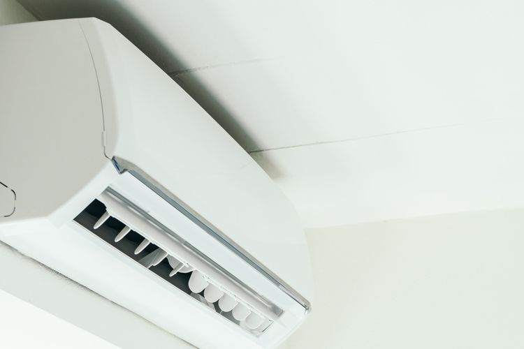listrik, Hemat energi, Peralatan rumah tangga, boros listrik, 8 Alat Elektronik di Rumah yang Bikin Tagihan Listrik Membengkak, 1. Pendingin Ruangan (AC), 2. Water Heater, 3. Lampu, 4. Kulkas, 5. Mesin Cuci dan Pengering, 6. Oven Listrik, 7. Mesin Pencuci Piring (Dishwasher)