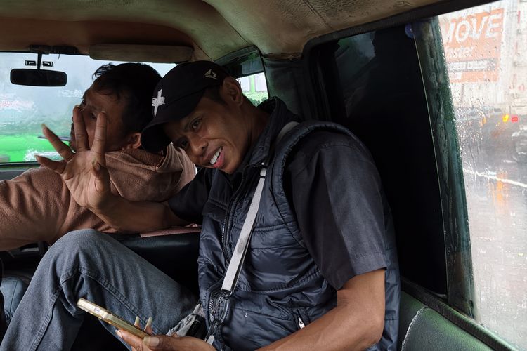 demo, sopir angkot, angkot tua, Sopir Angkot di Bogor Takut Kehilangan Mata Pencaharian