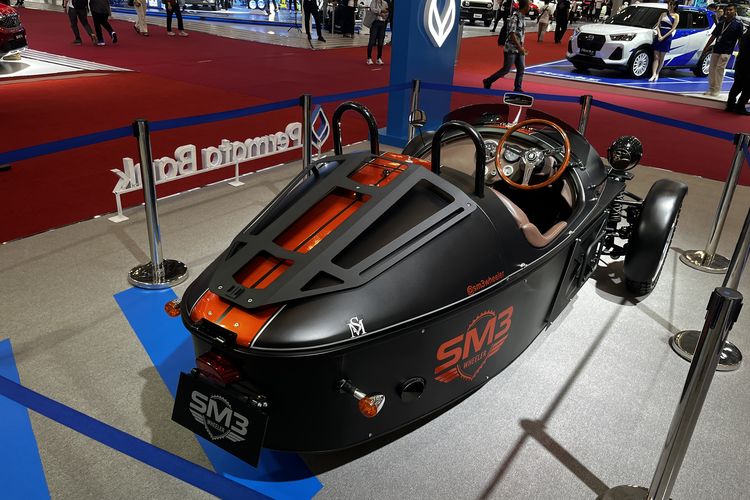 SM3 Wheeler, Studio Motor, Donny Ariyanto, GJAW 2025, SM3 Wheeler: Kendaraan Roda Tiga Unik di GJAW 2025