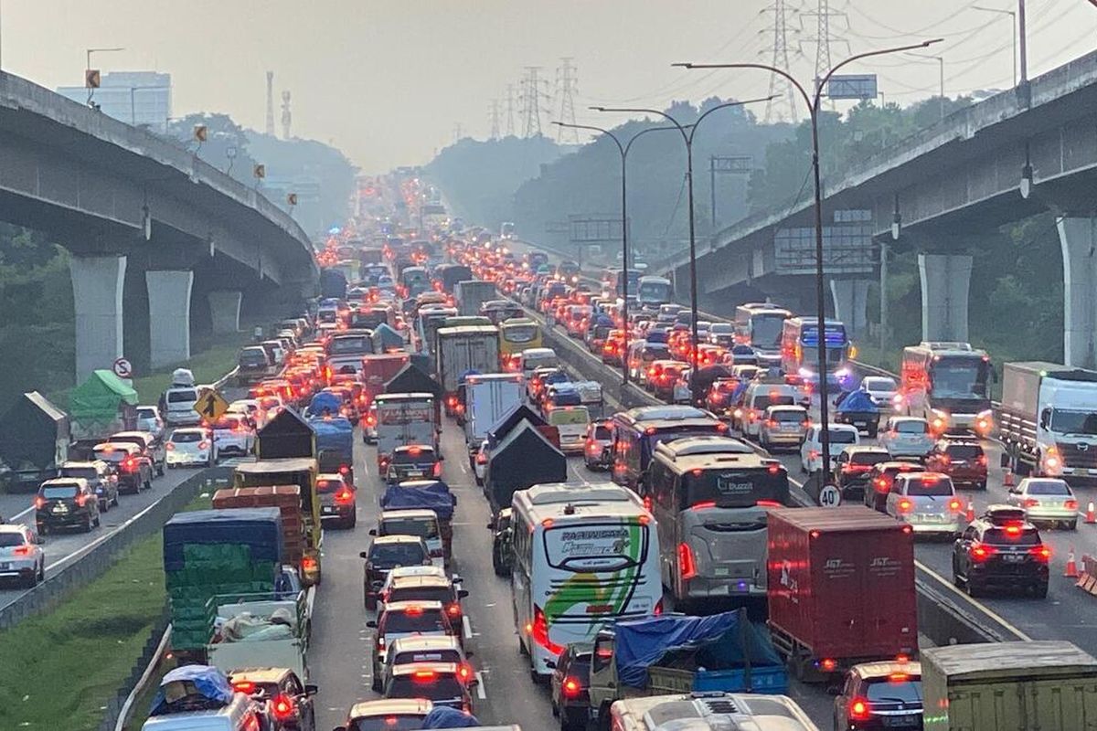 Jasa Marga, kendaraan, Jabotabek, lalu lintas, Arah Trans-Jawa Mendominasi,1,69 Juta Kendaraan Tinggalkan Jabotabek