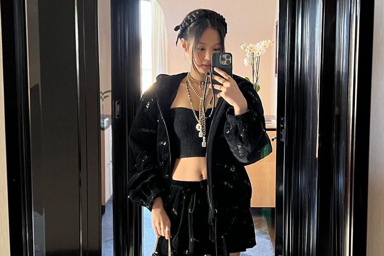 Gaya berpakaian, Acubi, K-pop, tren Y2K, Mengenal Acubi, Gaya Fashion Korea yang Lagi Digandrungi Gen Z, Apa itu Acubi?, Berbeda dari tren Y2K yang ramai, Mengapa Acubi begitu populer?, Pengaruh K-pop dalam tren Acubi, Bagaimana cara memakai Acubi?