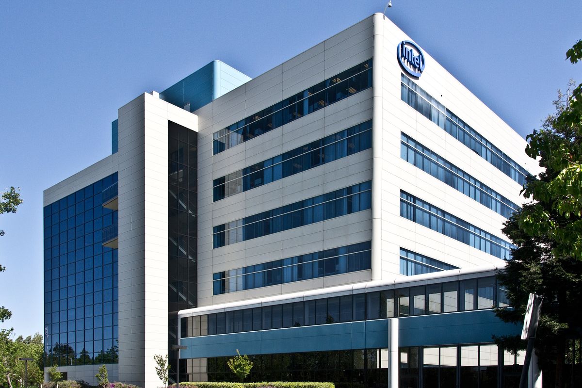 Intel, Intel Automotive, otomotif, intel, Intel Tutup Binsis Otomotif dan PHK Karyawan
