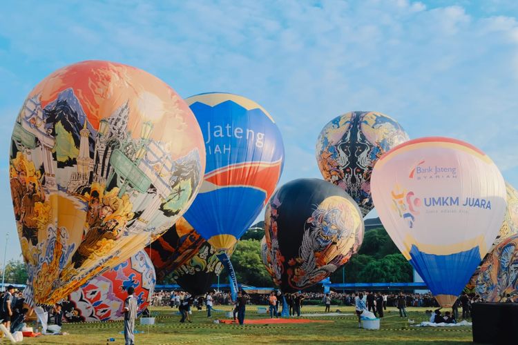 Kendala Angin Kencang Warnai Festival Balon Udara di Solo, Sejumlah Balon Sobek