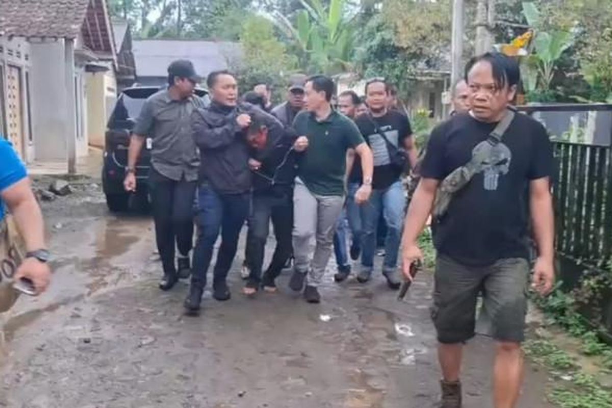 Wonosobo, pembunuhan anggota tni, Kodam IV/Diponegoro, Polres Wonosobo, Serda Rahman Setiawan, kodim 0707 wonosobo, Pembunuhan Anggota TNI di wonosobo, Pelaku Pembunuhan Anggota TNI di Wonosobo Diringkus saat Sembunyi Bersama Kekasihnya