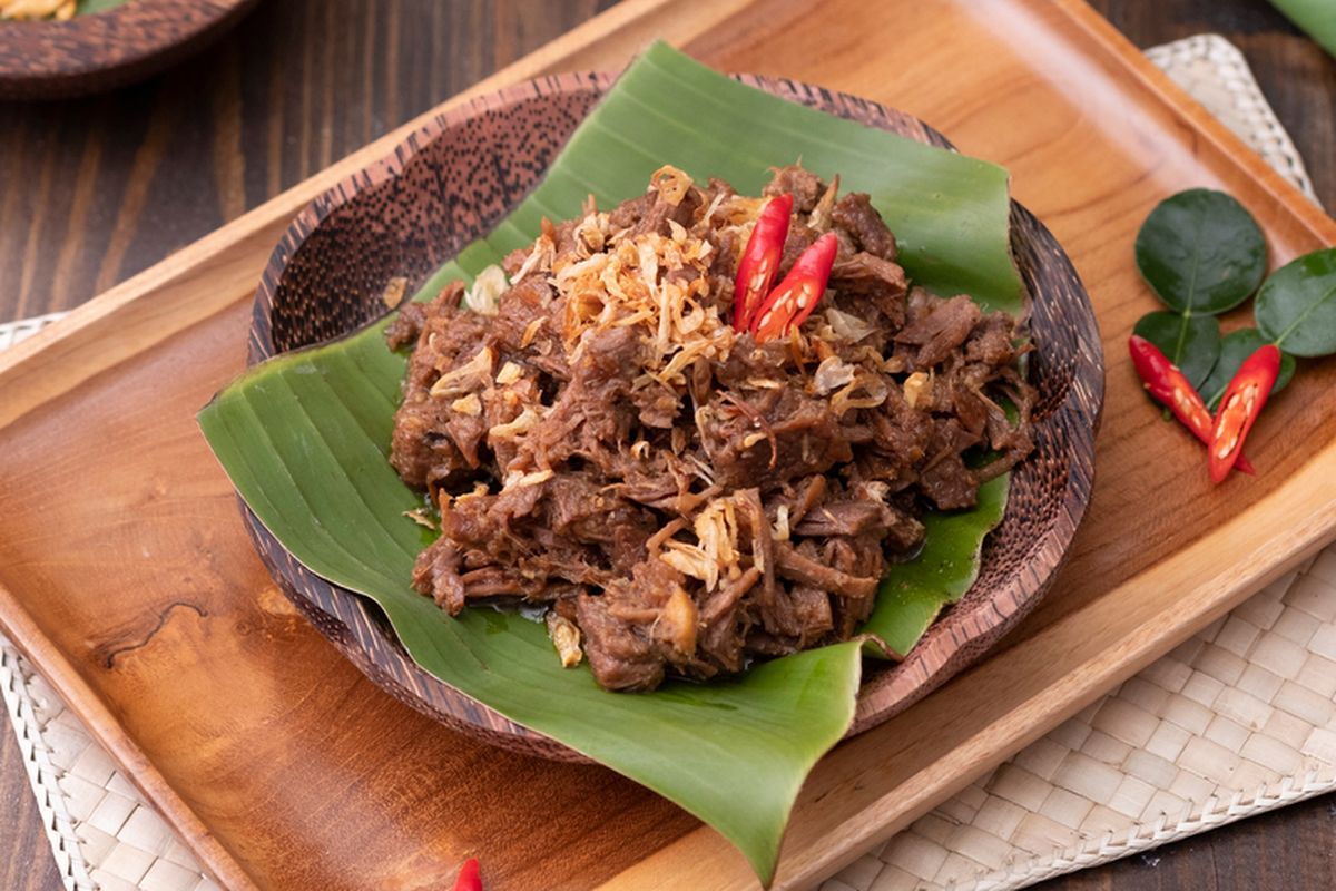 cara masak empal, cara masak empal daging sapi yang empuk, cara masak empal gepuk daging sapi, empal daging tanpa presto, Trik Masak Empal Daging Cepat Empuk Tanpa Presto, Ikuti Takarannya, 1. Gunakan Potongan Daging yang Tepat, 2. Rebus Daging dengan Api Sedang, 3. Gunakan Bumbu Halus yang Aromatik, 4. Tambahkan Santan Encer dan Kaldu, 5. Masak dengan Api Kecil Hingga Kental