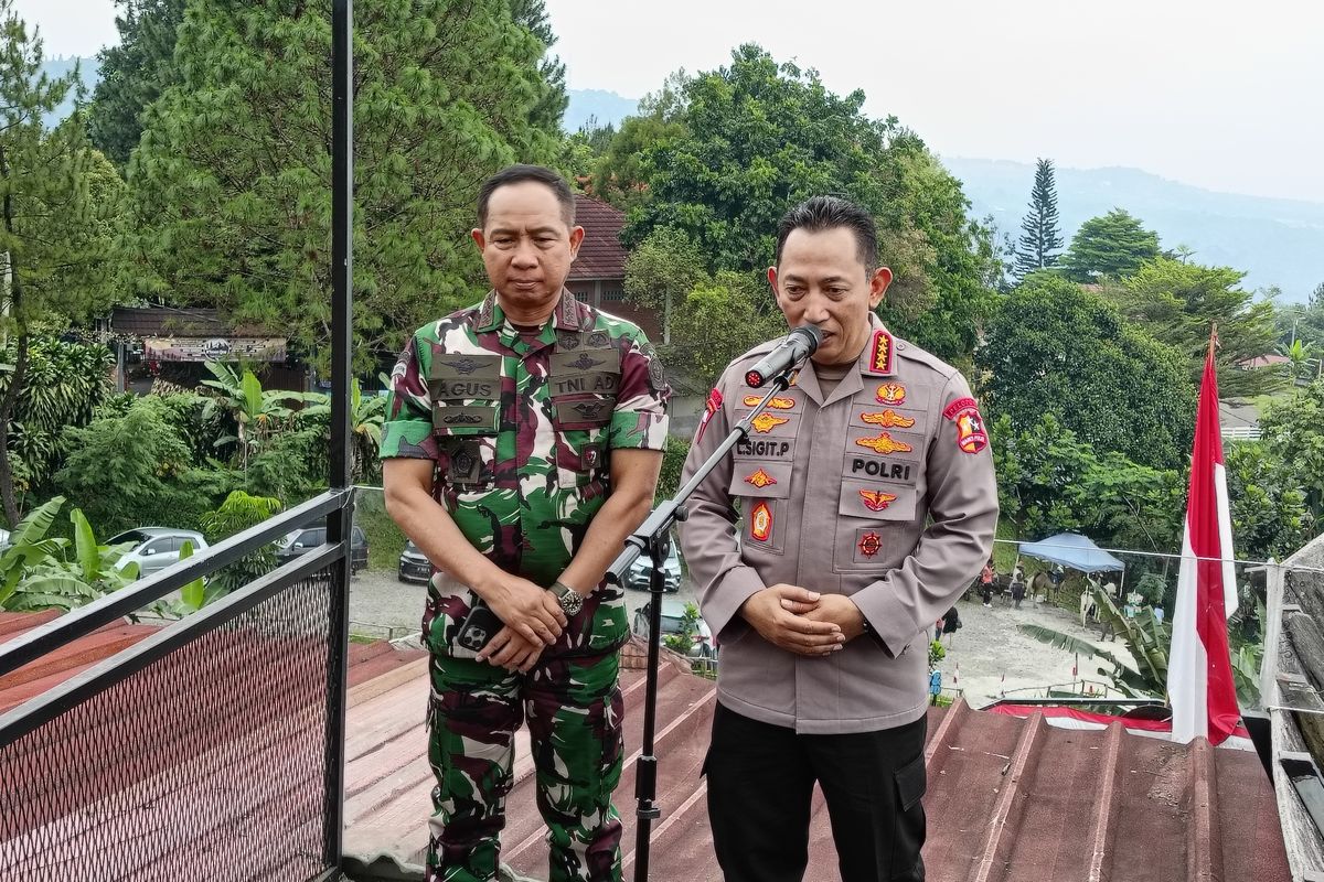 Mako Brimob, Listyo Sigit Prabowo, kapolri, Dedi Prasetyo Wakapolri, perusuh demo dpr, penyerangan markas polisi, Terobos Markas, Polisi Diinstruksikan Tindak Tegas Terukur ke Perusuh: Kalau Polri Runtuh, Negara Runtuh
