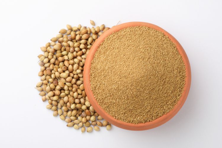 masak tanpa MSG, bumbu masak tanpa msg, cara masak tanpa msg, bumbu alami masakan, chicken powder alami, Trik Masak Tanpa MSG Tetap Gurih dan Nendang Maksimal, Pakai Bahan Ini, 1. Ketumbar, 3. Kaldu Ayam Bubuk (Chicken Powder), 4. Kaldu Jamur, 5. Bumbu Dapur Segar