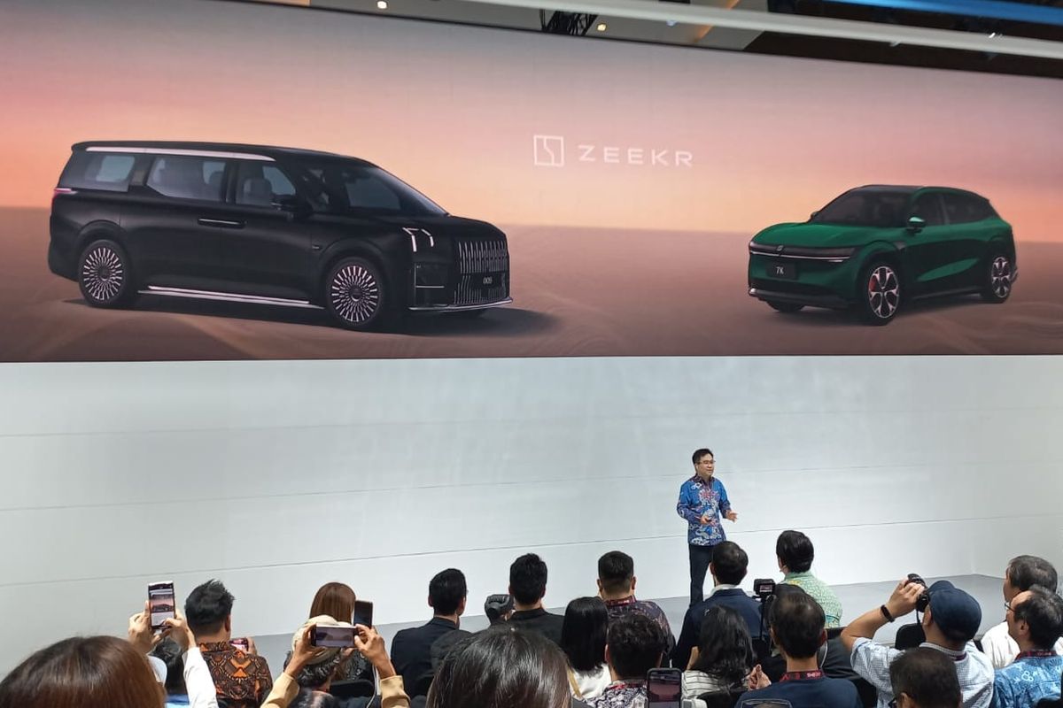 Geely, Zeekr, Zeekr 009, Zeekr 7X, mobil listrik, Geely Buka Pre-Booking Zeekr di IIMS 2026, Tembus Rp 1 Miliar