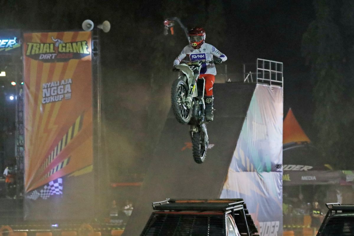motocross, Trial Game Dirt 2025, asep lukman, m zidane, Trial Game Dirt 2025, Asep Lukman Patahkan Dominasi Zidane di Seri Ketiga