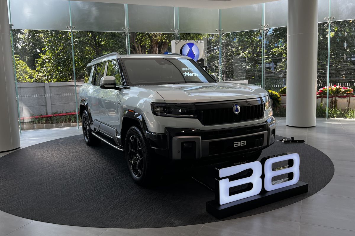 Denza B8, Spesifikasi Denza B8: SUV Hybrid Canggih