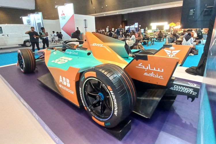 Formula E Jakarta, Formula 1, mobil balap, Gen3 Evo, Mobil balap, Formula E, mobil listrik, mobil balap listrik, gen3 evo, Mengungkap Kehebatan Gen3 Evo di Formula E Jakarta