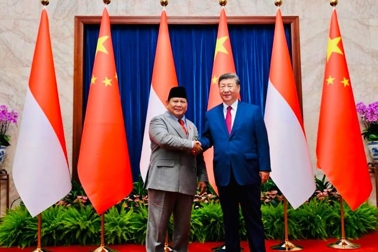 China, alutsista TNI AU, pembelian jet tempur bekas, Presiden Prabowo, pesawat jet tempur, chengdu j-10, Presiden Prabowo Akan Beli 42 Jet Tempur J-10 dari China? Begini Kata Kemhan