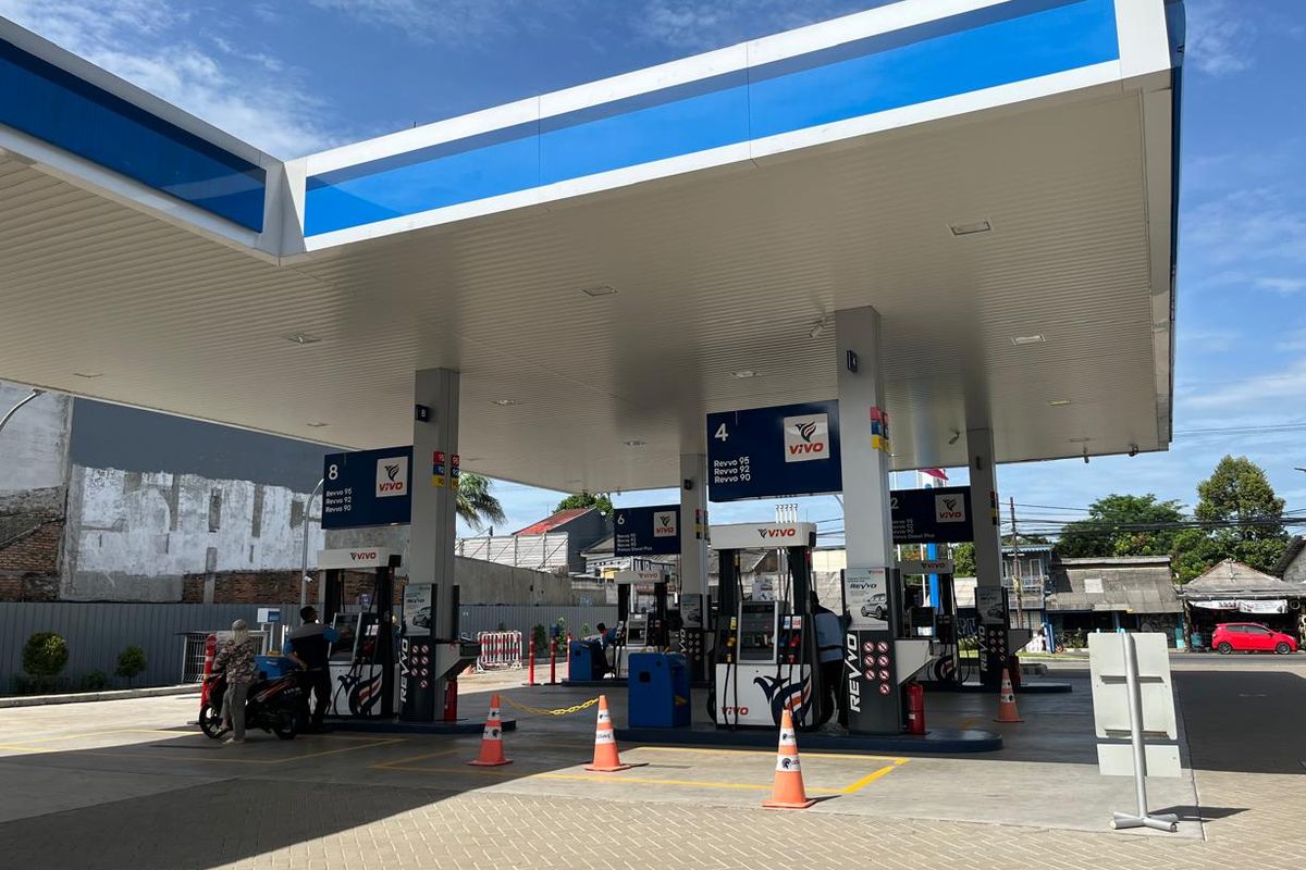 harga BBM, Turun Harga, Perbandingan Harga BBM Pertamina, Vivo, Shell, dan BP