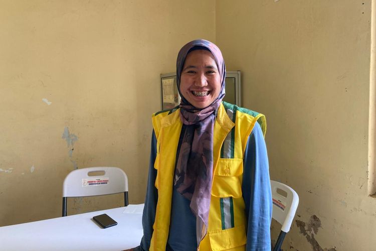 Aceh Tamiang, penyintas bencana alam, menjaga kesehatan mental, Psikiater Ungkap Cara Menjaga Kesehatan Mental Pascabencana, Mengingat pengalaman serupa, Membantu orang lain, Melakukan kegiatan kegamaan, Kembali ke rutinitas sehari-hari, Menyadari kapan butuh bantuan profesional