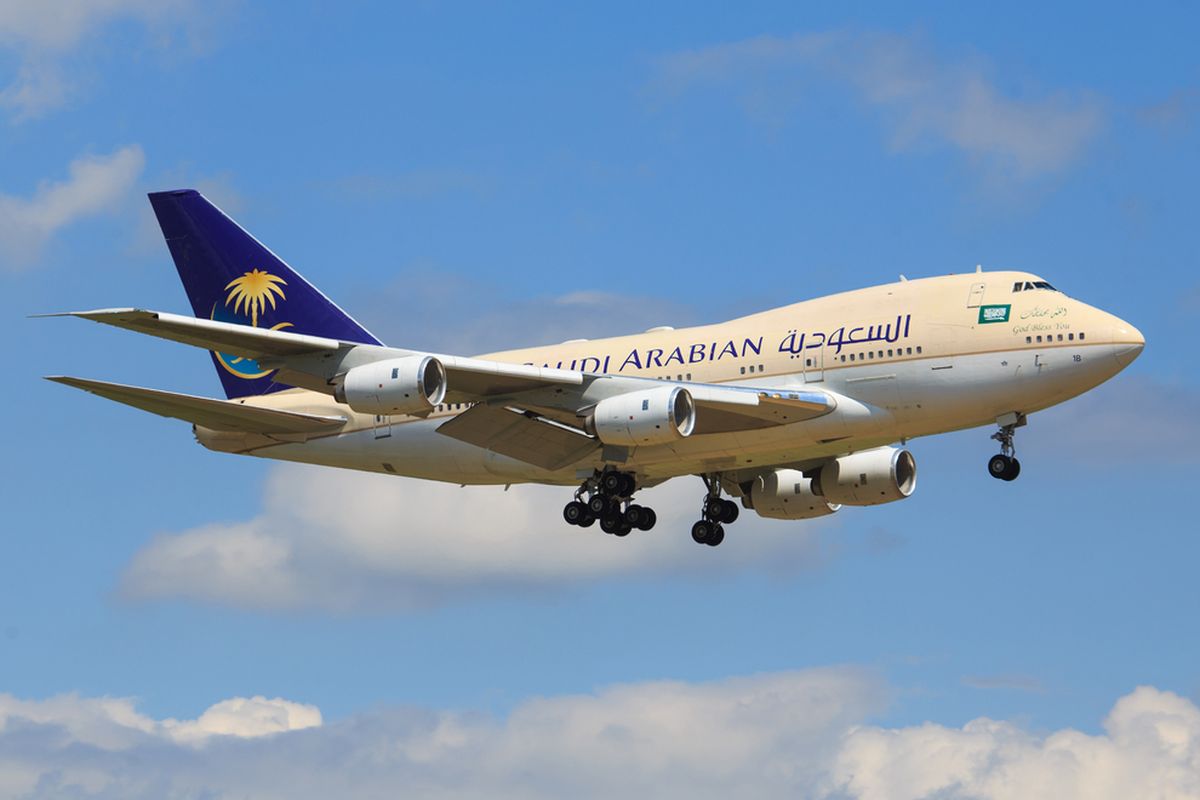 ancaman bom di pesawat, Ancaman bom Saudi Airlines, Saudi Airlines Diancam Bom, Penumpang Saudia Airline yang Diancam Bom Akan Lanjut Terbang Minggu Dini Hari