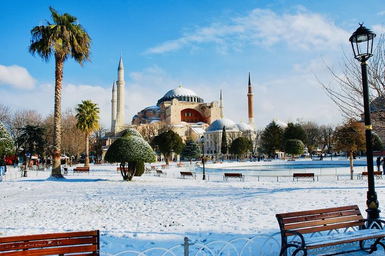Hagia Sophia, Turkiye, hagia sophia, hagia sophia jadi masjid, turkiye, Perjalanan Hagia Sophia, dari Katedral, Situs Warisan Dunia, hingga Masjid