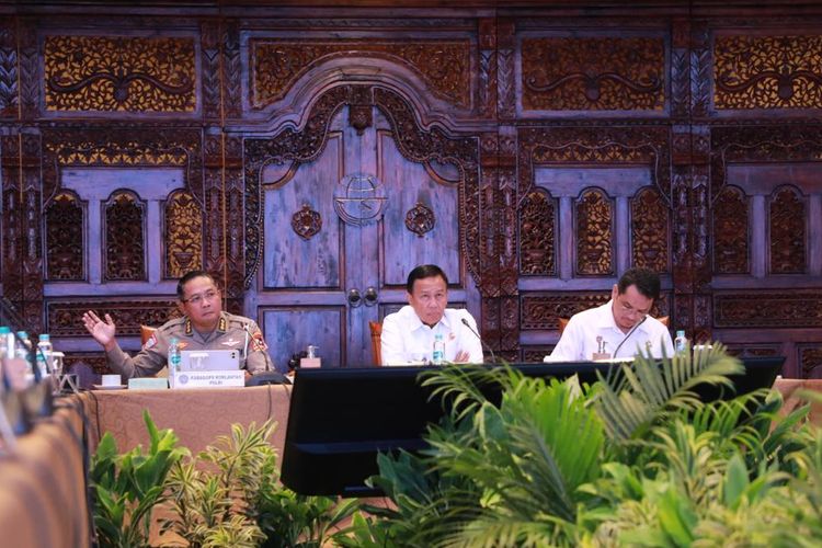 lalu lintas, mudik gratis, Nataru, kecelakaan, pelanggaran, Hasil Evaluasi Angkutan Nataru: Kecelakaan Turun, Pelanggaran Naik