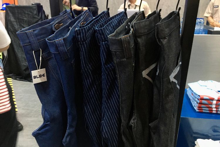 raw denim, lippo mall nusantara, sroja warna indonesia, blee, brand baru sroja warna indonesia, streetwear brand, brand streetwear indonesia, fashion laki laki, Blee, Brand Streetwear Baru dari Sroja Warna Indonesia yang Usung Raw Denim