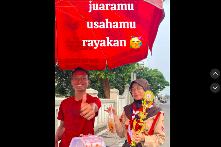viral, Majalengka, TikTok, cimin mang deni majalengka, mang deni penjual cimin majalengka, Viral Sosok Mang Deni, Selalu Bagikan Cimin Gratis ke Siswa Berprestasi di Majalengka, Kisah Mang Deni apresiasi pelajar di Majalengka, Memotivasi pelajar berprestasi, Viral ke banyak sekolah di Majalengka, Tidak rugi bagi-bagi cimin gratis, masih tolak donasi