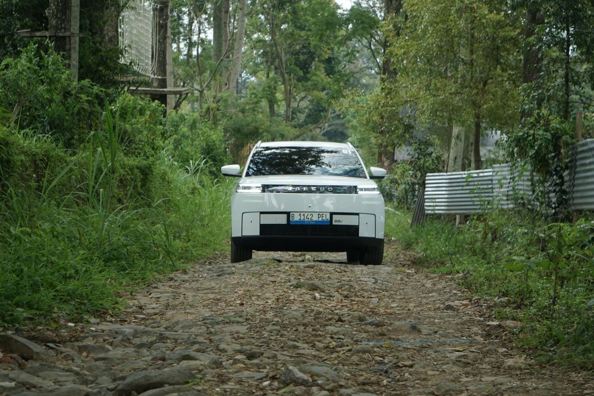 otomotif, mobil listrik, distribusi, Jaecoo, Jaecoo J5, Sudah Dipesan Hingga 300 Unit, Kapan Jaecoo J5 EV Dikirim?