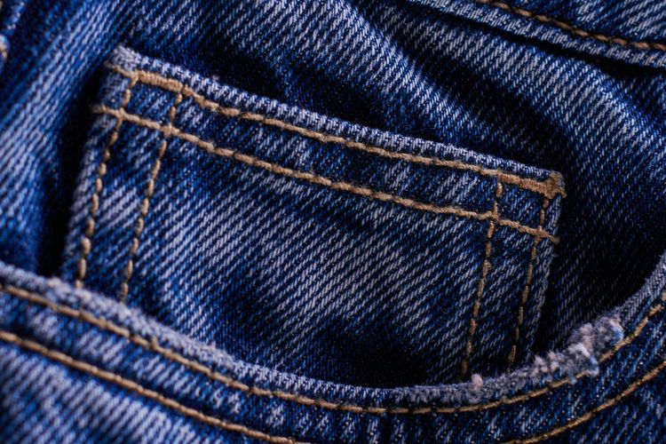 fashion, fesyen, Bukan Tempat Koin, Ini Alasan Celana Jeans Punya Kantung Kecil