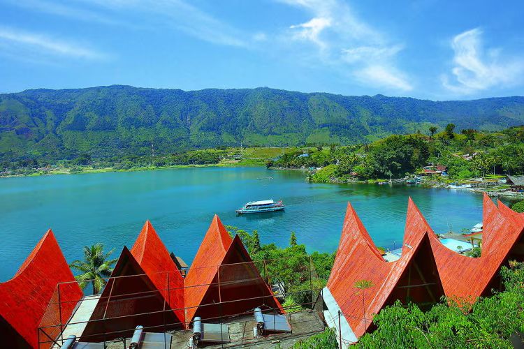 Danau Toba, legenda danau toba, legenda Danau Toba dan Pulau Samosir, Legenda Asal-usul Danau Toba, Kisah Putri Jelmaan Ikan Mas