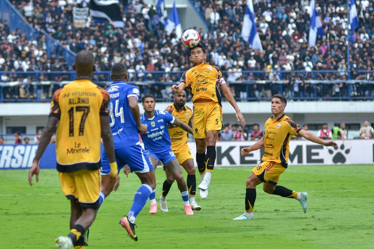 Allano, Persija, Persib, Super League, Persija Jakarta, Persib Bandung, Respons Berkelas Allano Usai Jadi Korban Rasisme di Laga Persib Vs Persija