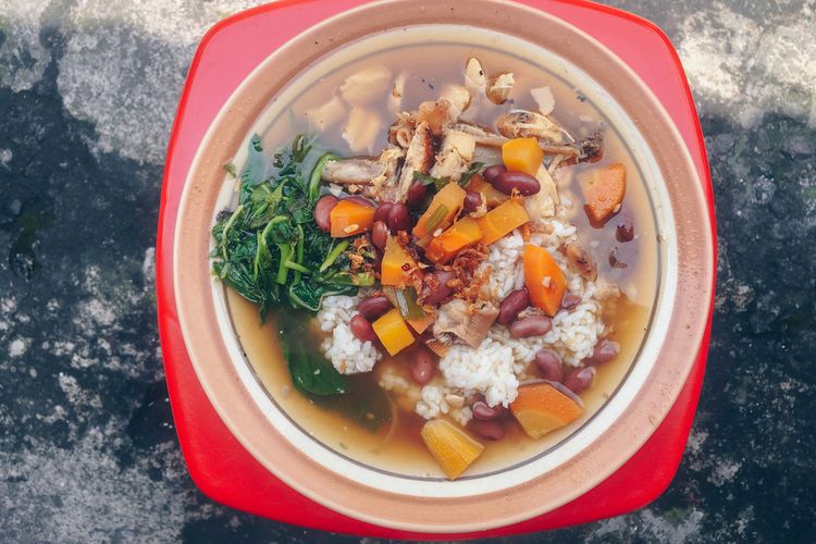 Kuliner, Magelang, Borobudur, 7 Rekomendasi Kuliner Legend Kaya Rempah Khas Magelang, 1. Mangut Beong, 2. Kupat tahu magelang, 3. Sop senerek, 4. Nasi Lesah, 5. Brongkos Magelang, 6. Sego godog, 7. Es tape ketan