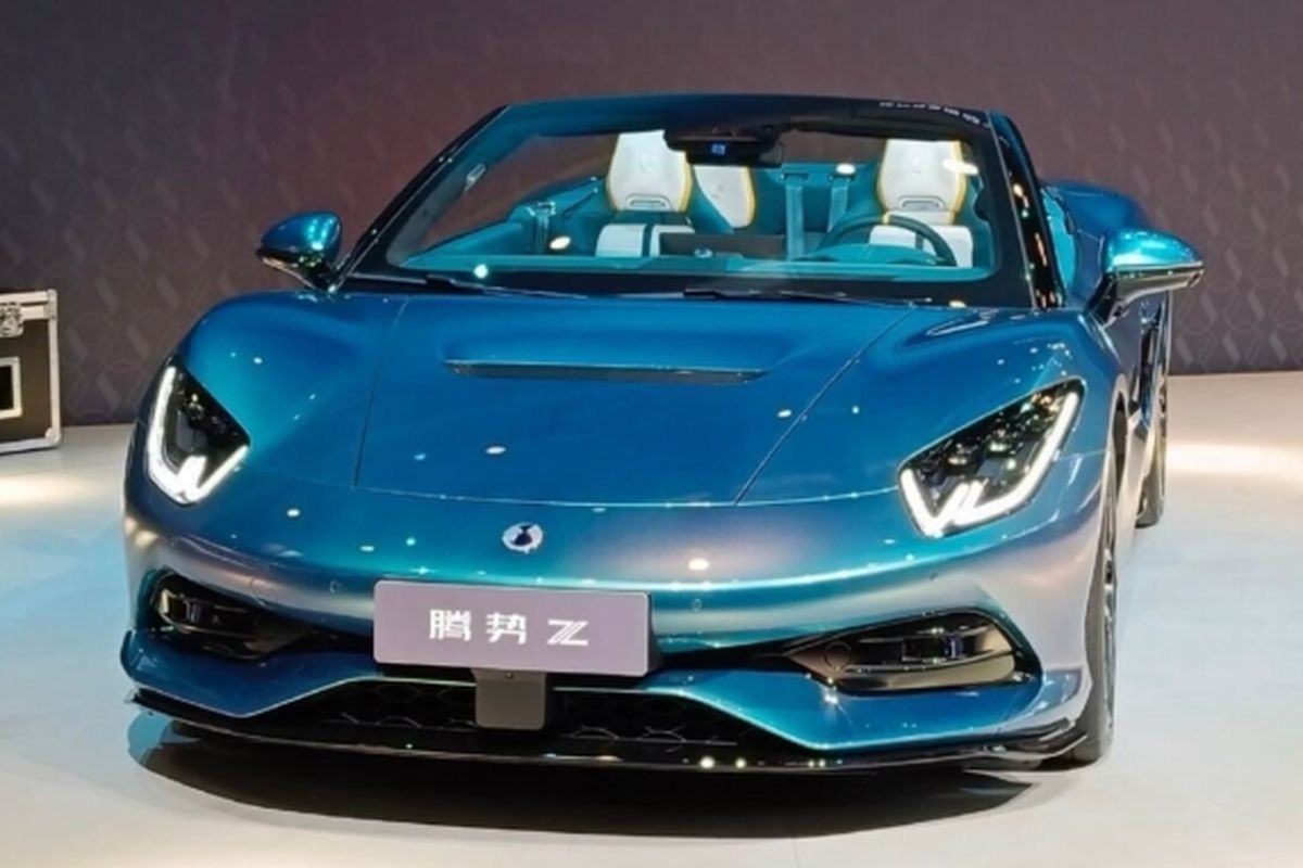 Denza Z, atap terbuka, Goodwood Festival of Speed, Denza Z Meluncur, Pesaing Baru MG Cyberster