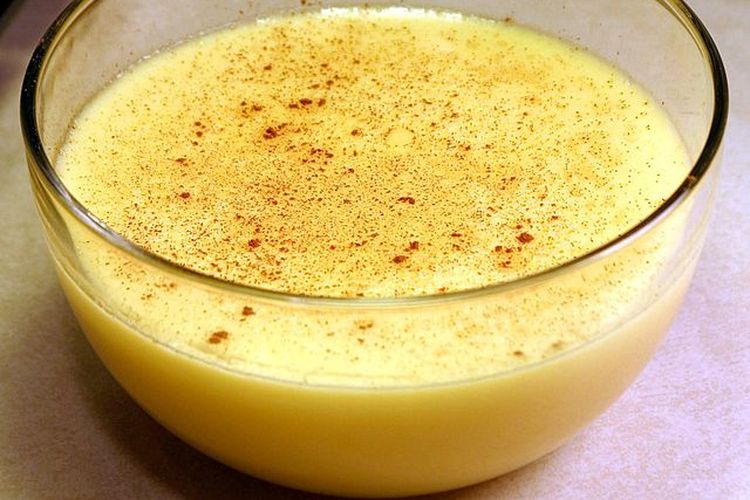 rahasia umur panjang, makanan manis sehat, makanan pencuci mulut, gaya hidup sehat lansia, Kunci Umur Panjang Kakek 106 Tahun Ternyata Doyan Makanan Manis, Leslie Lemon, Kakek 106 Tahun yang Sehat dan Ceria, Hobi Makan Custard Setiap Hari, Makanan Manis yang Jadi Tradisi Keluarga, Tidak Pernah Merasa Sakit di Usia 106 Tahun, Fish and Chips dan Trifle, Menu Favorit Sehari-hari, Ucapan Khusus dari Kerajaan Inggris