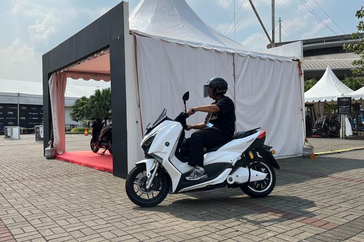 AISI, Johannes Loman, motor listrik, pasar motor indonesia, Motor Listrik China Tak Ganggu Penjualan Motor Konvensional