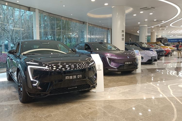 Indomobil, mobil listrik, Leapmotor, Hongqi, smart, Zeekr, Chery Group, iCar, Menanti Mobil Listrik Baru di Indonesia, Apa Saja?