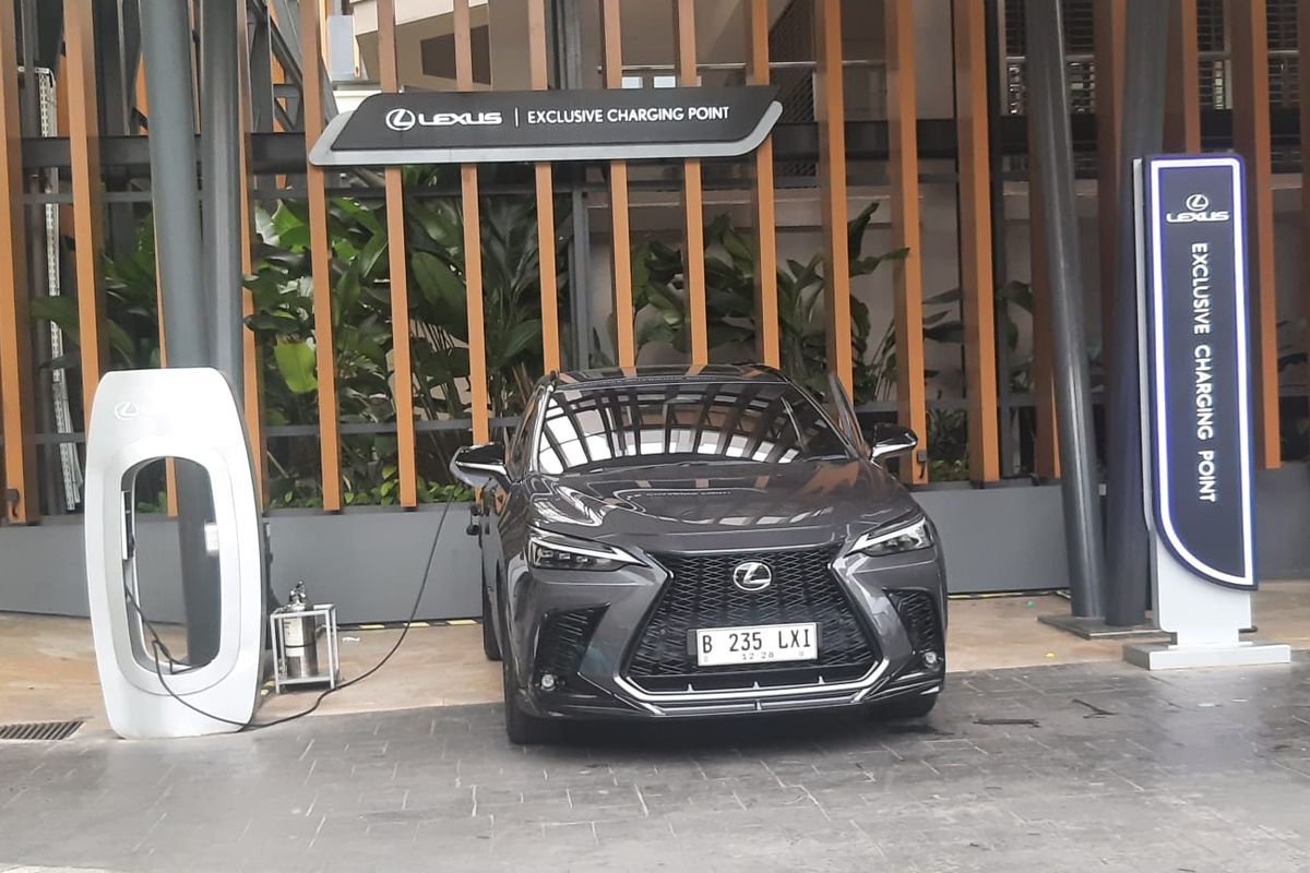 Lexus, Electrification Journey Festival, Lexus Indonesia, Isi Daya Tanpa Repot, Pengalaman Pakai Lexus Exclusive Charging Point
