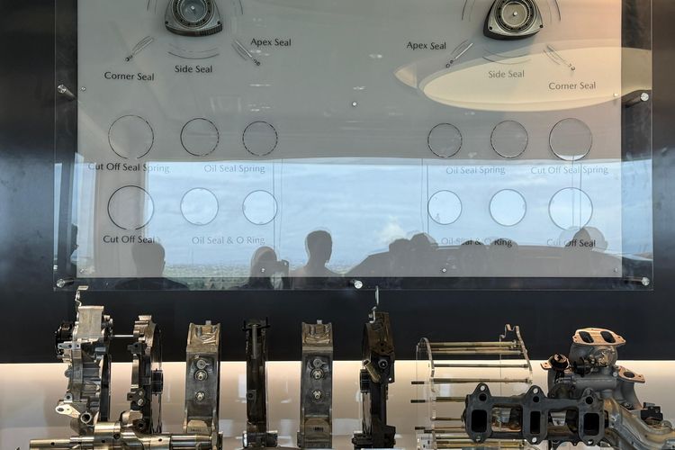Mazda, Mazda Indonesia, Mazda Resmikan Diler dan Training Centre Pertama di Indonesia