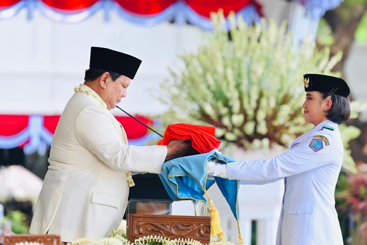 paskibraka, HUT ke-80 RI, aliah sakira, Bianca Alessia Christabella, 2 Paskibraka HUT ke-80 RI Terima Beasiswa Rp100 Juta, Usai Bertugas di Istana