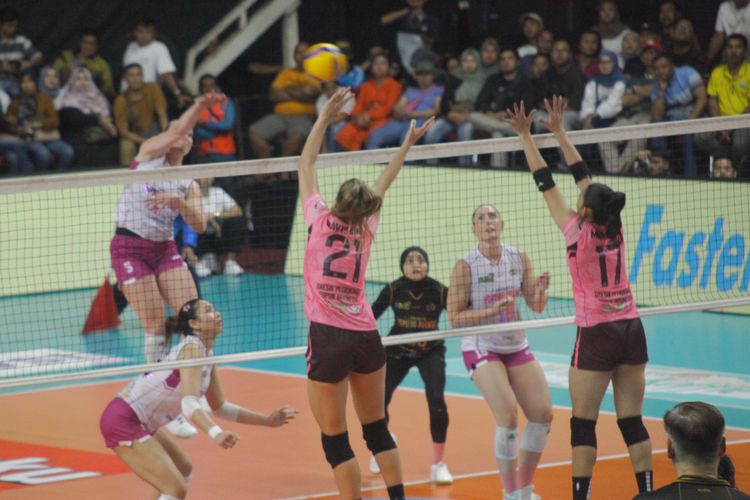 Gresik Petrokimia, Popsivo Polwan, ProLiga 2025, Megawati Hangestri Pertiwi, Final Four ProLiga 2025, Gresik Petrokimia Pupuk Indonesia, popsivo polwan, Proliga 2025, hasil proliga 2025, final four proliga 2025, hasil final four proliga 2025, megawati voli, gresik petrokimia vs popsivo polwan, Hasil Final Four ProLiga 2025: Mega Belum Main, Gresik 0 Poin