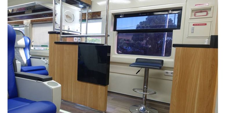 Kereta luxury, KAI Expo 2025, Diskon tiket kereta api, kereta luxury, Kereta Luxury, Tiket Kereta Murah, diskon tiket kereta api, kai expo 2025, kereta mewah Indonesia, Tiket Kereta Luxury Diskon hingga 60 Persen, ini Cara Dapatkan!, Kereta Luxury Diskon di KAI Expo 2025, Mulai Rp 449.000, Rute Kereta Luxury yang Masuk Daftar Diskon, Seperti Apa Rasanya Naik Kereta Luxury?, Tips Dapat Tiket Kereta Mewah Harga Diskon
