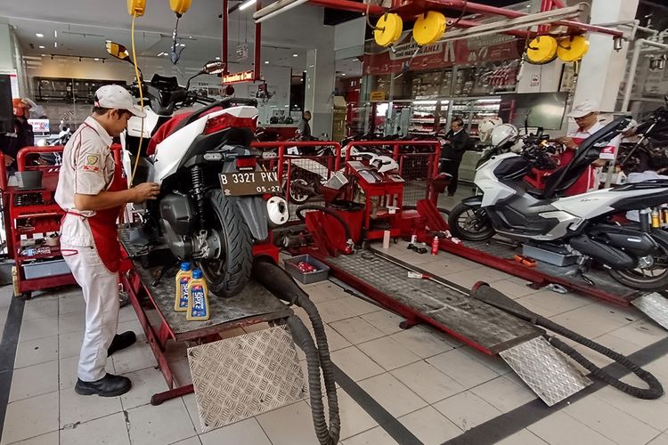 AHASS, Akhir Tahun, Wahana Beri Diskon Servis Motor Honda hingga 25 Persen