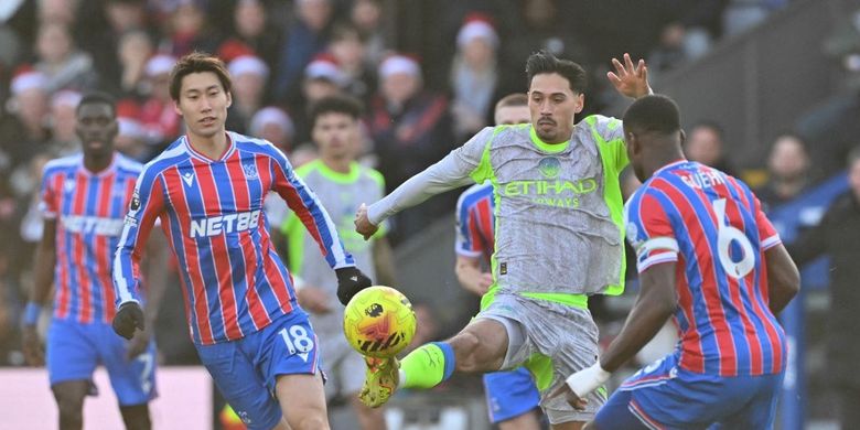 Liga Inggris, Crystal Palace, Man City, Manchester City, Phil Foden, Arsenal, Erling Haaland, Hasil Crystal Palace Vs Man City 0-3, The Citizens Tempel Arsenal, Jalannya Pertandingan, Man City Mulai Mengambil Alih Permainan, Gol Foden Perlebar Keunggulan, Penalti Haaland Kunci Kemenangan, Susunan Pemain Crystal Palace vs Man City