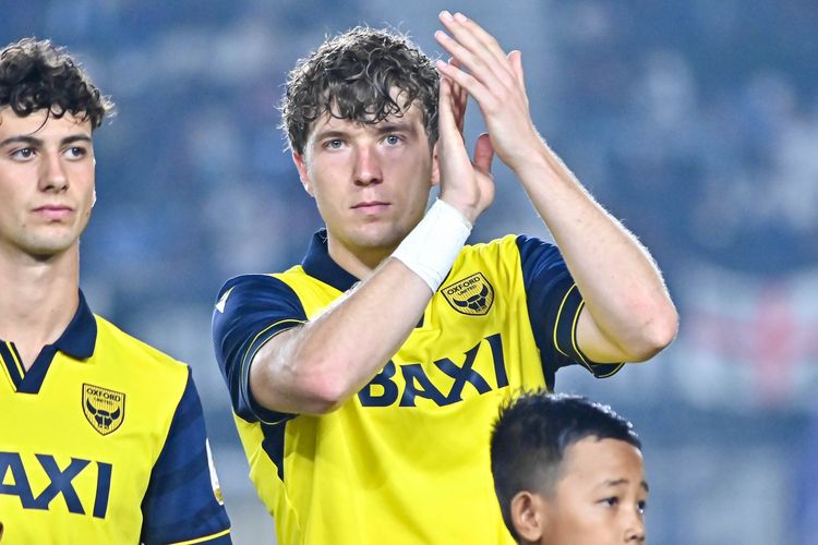 Ole Romeny, Timnas Indonesia, Timnas, Oxford United, Perjalanan Ole Romeny Naturalisa Jadi WNI dan Debutnya di Timnas