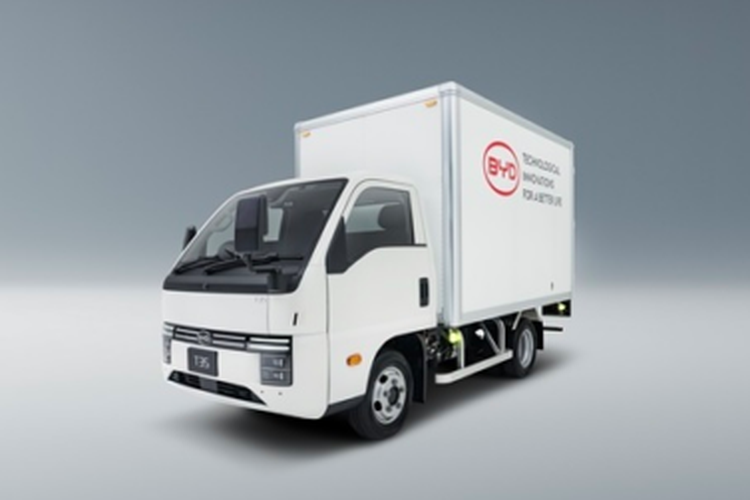truk, Truk listrik, Japan Mobility Show 2025, BYD T35, BYD Bawa Truk Listrik T35 di Japan Mobility Show 2025