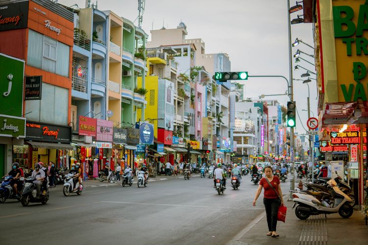 Hanoi, Vietnam, pejalan kaki, Kuala Lumpur, Malaysia, kota paling ramah pejalan kaki, 5 Kota di Asia Tenggara yang Ramah Pejalan Kaki, Ada dari Indonesia?, Hanoi, Vietnam, Ho Chi Minh City, Vietnam, Kuala Lumpur, Malaysia, Hoi An, Vietnam, Singapura