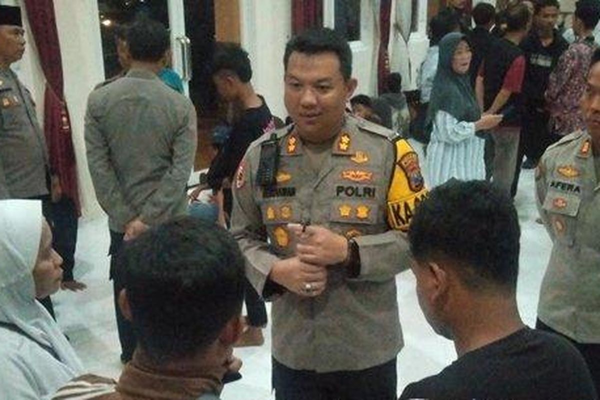 Mojokerto, demo hari ini, remaja diamankan polisi, Remaja diamankan, remaja ikut demo, remaja ikut demo di mojokerto, demo di mojokerto, demo di mojokerto hari ini, demo di Mojokerto batal, 49 Remaja Diamankan di Mojokerto, Padahal Aksi Demonstrasi Sudah Dibatalkan