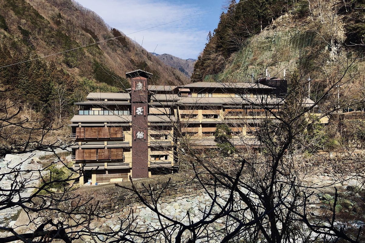 wisata jepang, nishiyama onsen keiunkan, hotel tertua dunia di jepang, berapa usia hotel tertua dunia, hotel tertua di jepang, prefektur yamanashi jepang, Hotel Tertua Dunia Ada di Jepang, Berdiri Sejak 1.300 Tahun Lalu